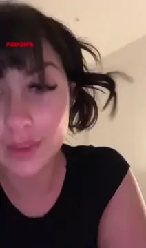 Anyone know her name or @?