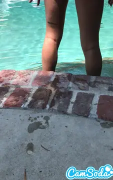 Underboob can be even hotter than cleavage