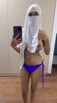 Non-pale Asians are the tastiest BrownHotties