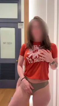 As a teacher and a mom, I have to take any opportunity I can for some alone fun  - Free TikTok Porn Video