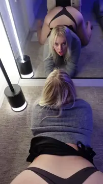 Tinder date swallows